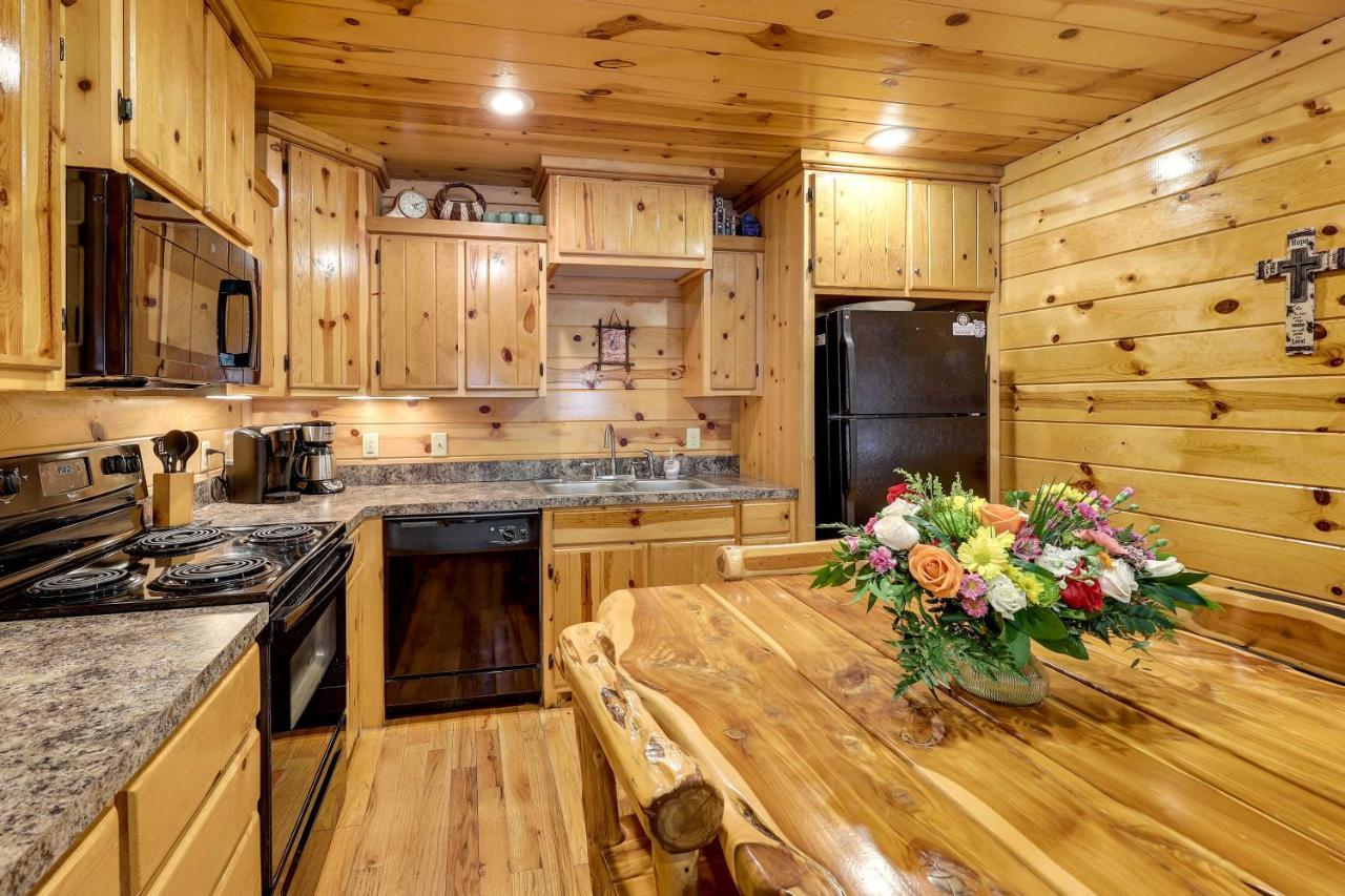 Broken Bow Rental Cabin With Hot Tub And Bar Esterno foto