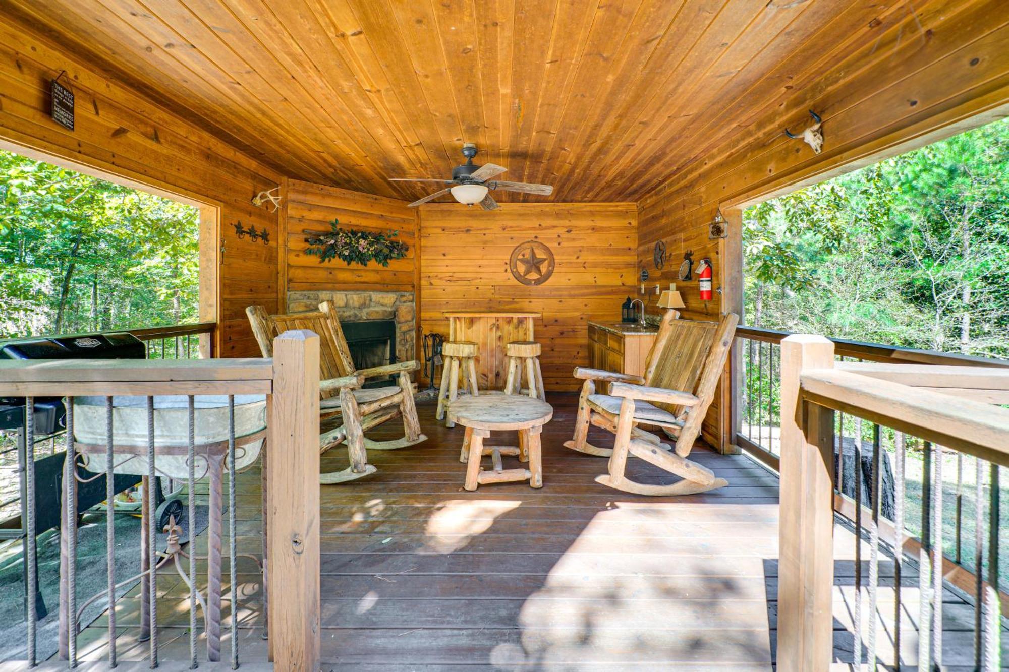 Broken Bow Rental Cabin With Hot Tub And Bar Esterno foto